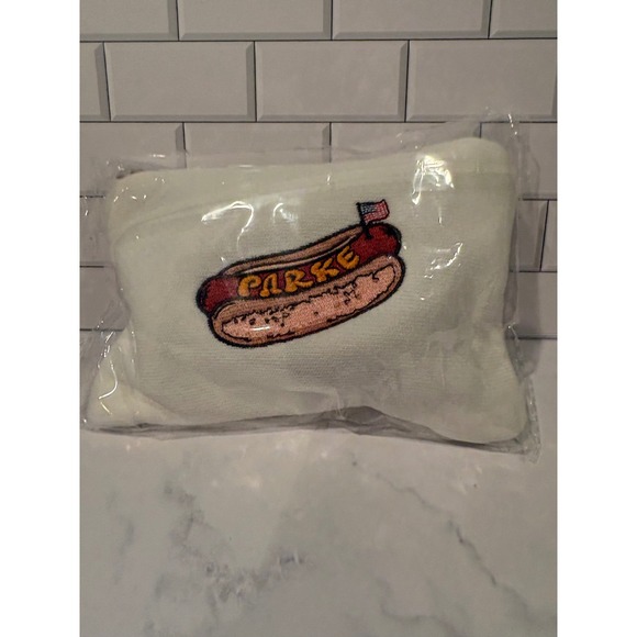 Parke Accessories - Parke Hot Dog Hair Claw Clip and Embroidered Knit Zipper Pouch Set White